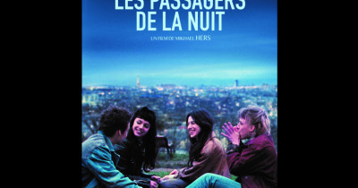 Sinopsis Film The Passengers of the Night (2022): Mengasuh Anak