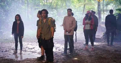 Sinopsis TV Series Nenek Bongkok Tiga (2023): Dimensi Asing Bersama Nenek