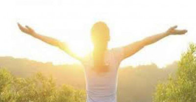 Menjemur baju adalah kegiatan yang memanfaatkan peristiwa?